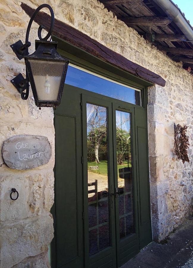 Gites Les Lignons Champniers  Exterior photo